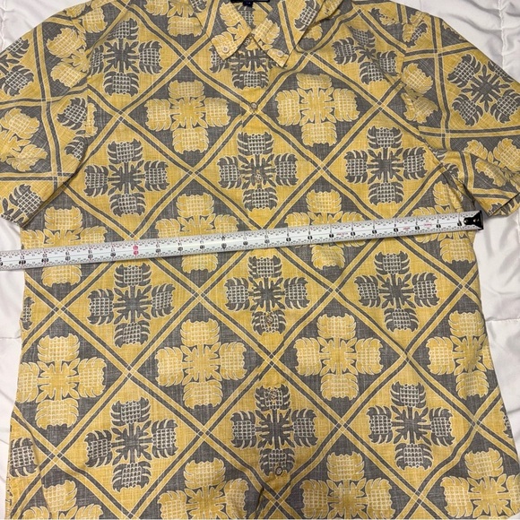 Reyn Spooner Hawaiian Aloha Shirt Men's Medium Button Down Reverse Print Short - Picture 5 of 6